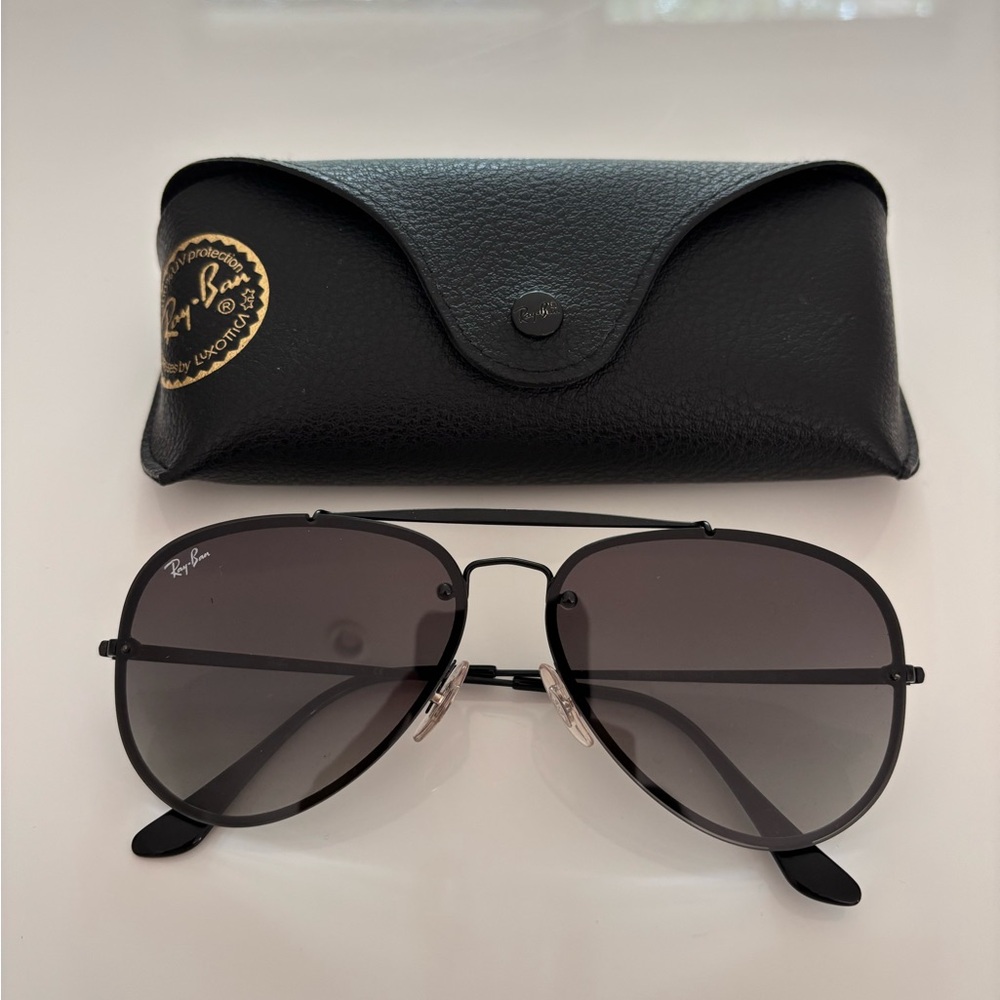 Ray-Ban NEW AVIATOR Sunglasses
